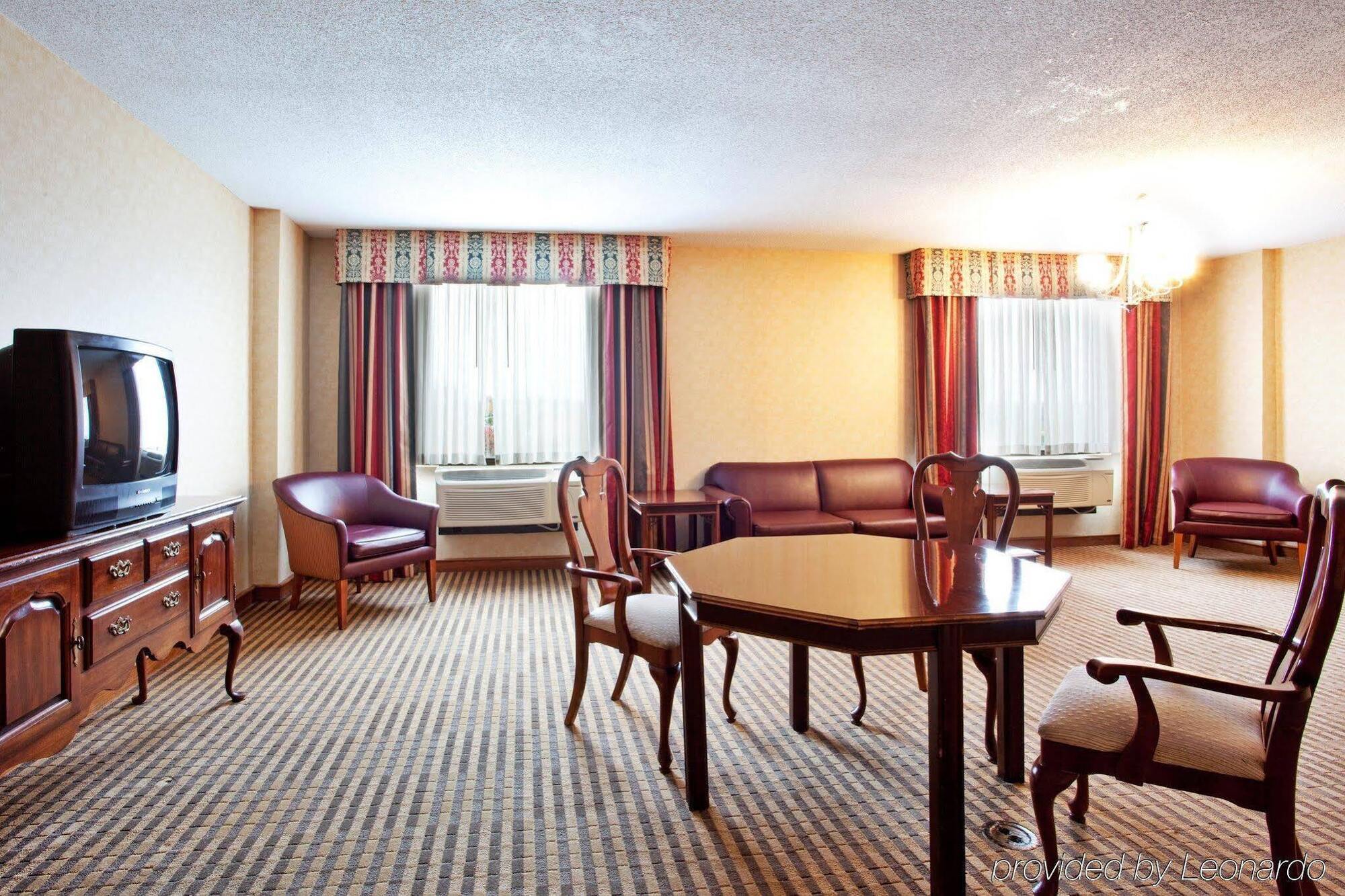 Lynchburg Grand Hotel Exterior foto
